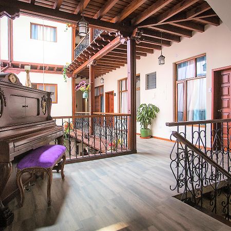 Hotel Colonial San Agustin Кито Экстерьер фото