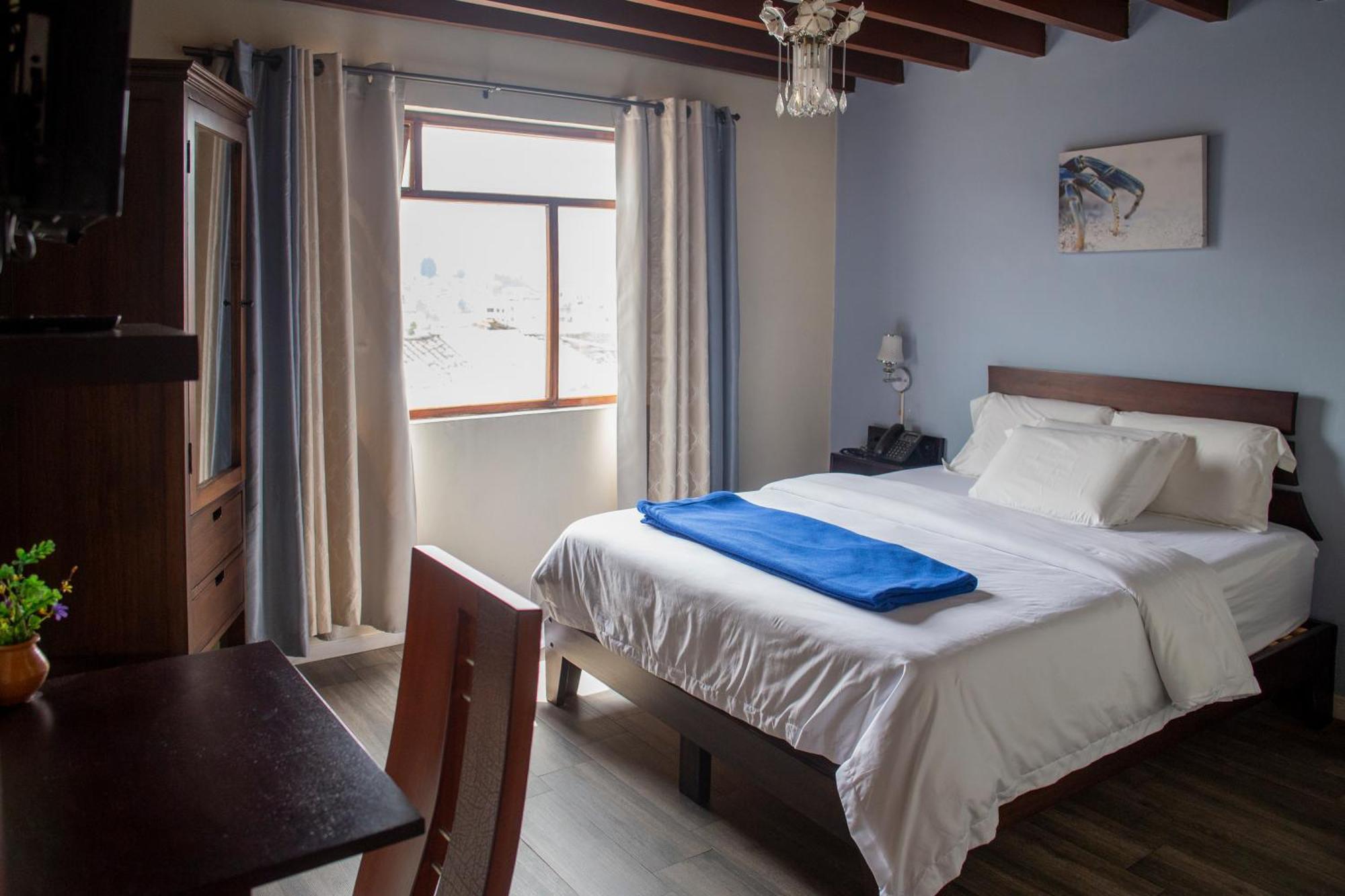 Hotel Colonial San Agustin Кито Экстерьер фото