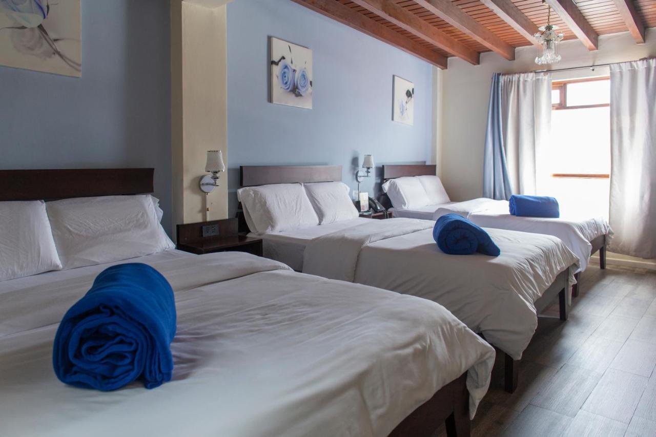 Hotel Colonial San Agustin Кито Экстерьер фото