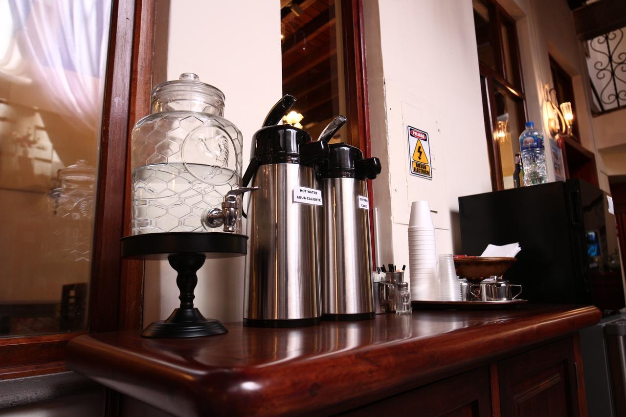 Hotel Colonial San Agustin Кито Экстерьер фото