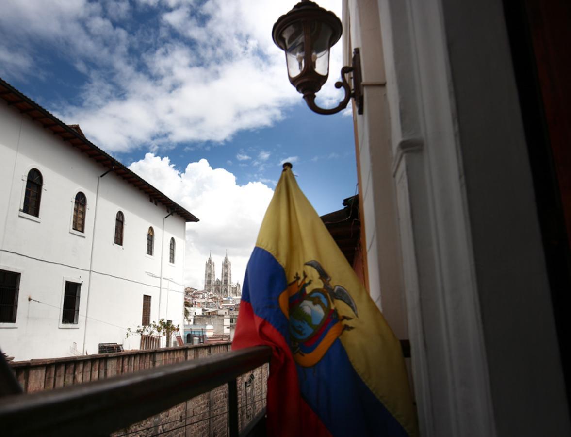 Hotel Colonial San Agustin Кито Экстерьер фото