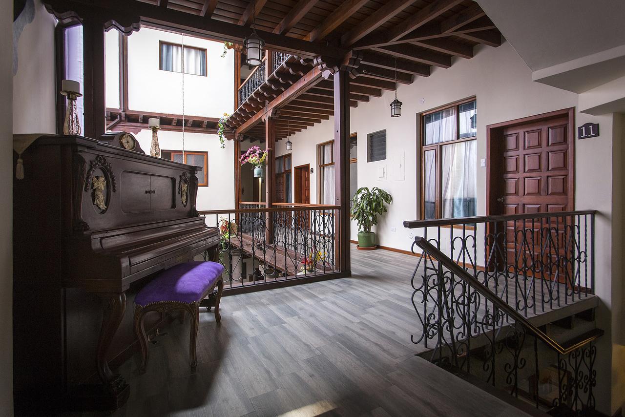 Hotel Colonial San Agustin Кито Экстерьер фото